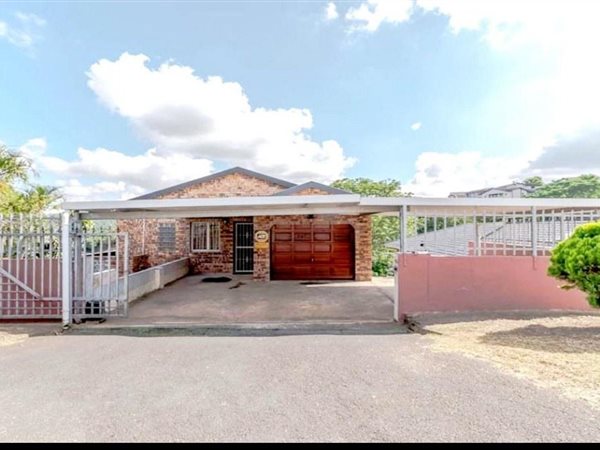 4 Bed House in Avoca