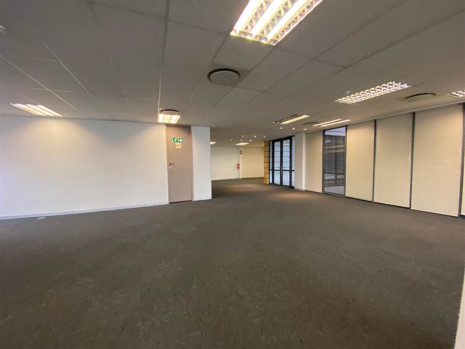 633  m² Commercial space in Sandown photo number 20