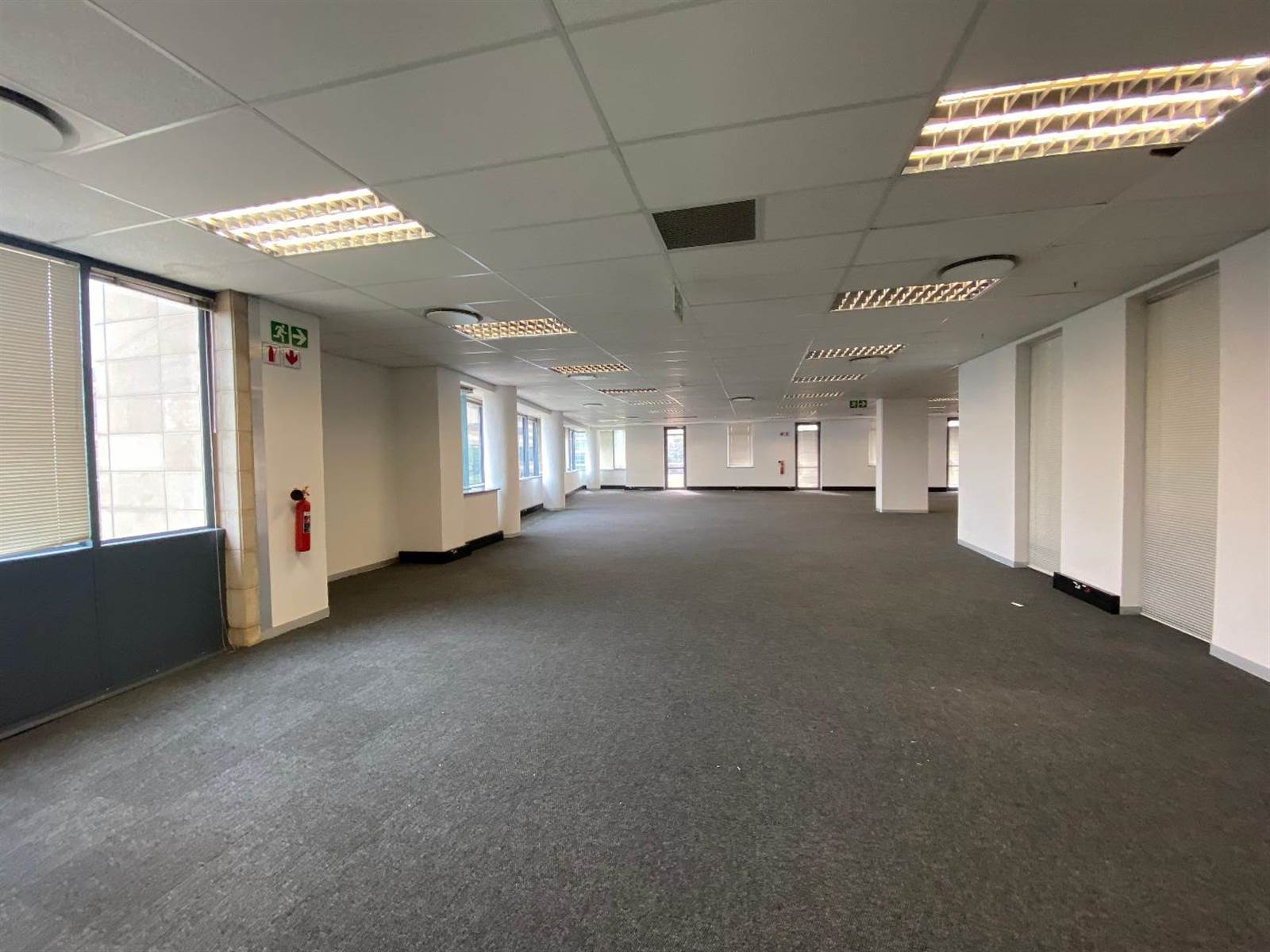 633  m² Commercial space in Sandown photo number 14