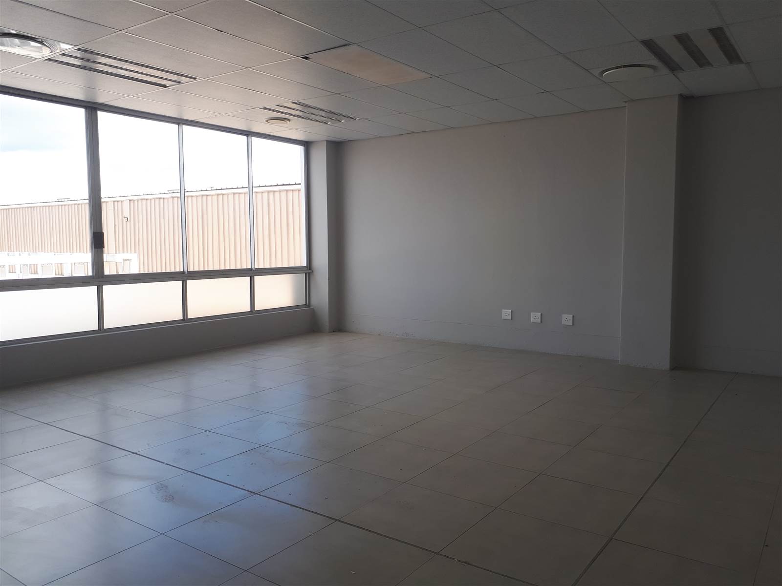 470  m² Commercial space in Nelspruit photo number 3
