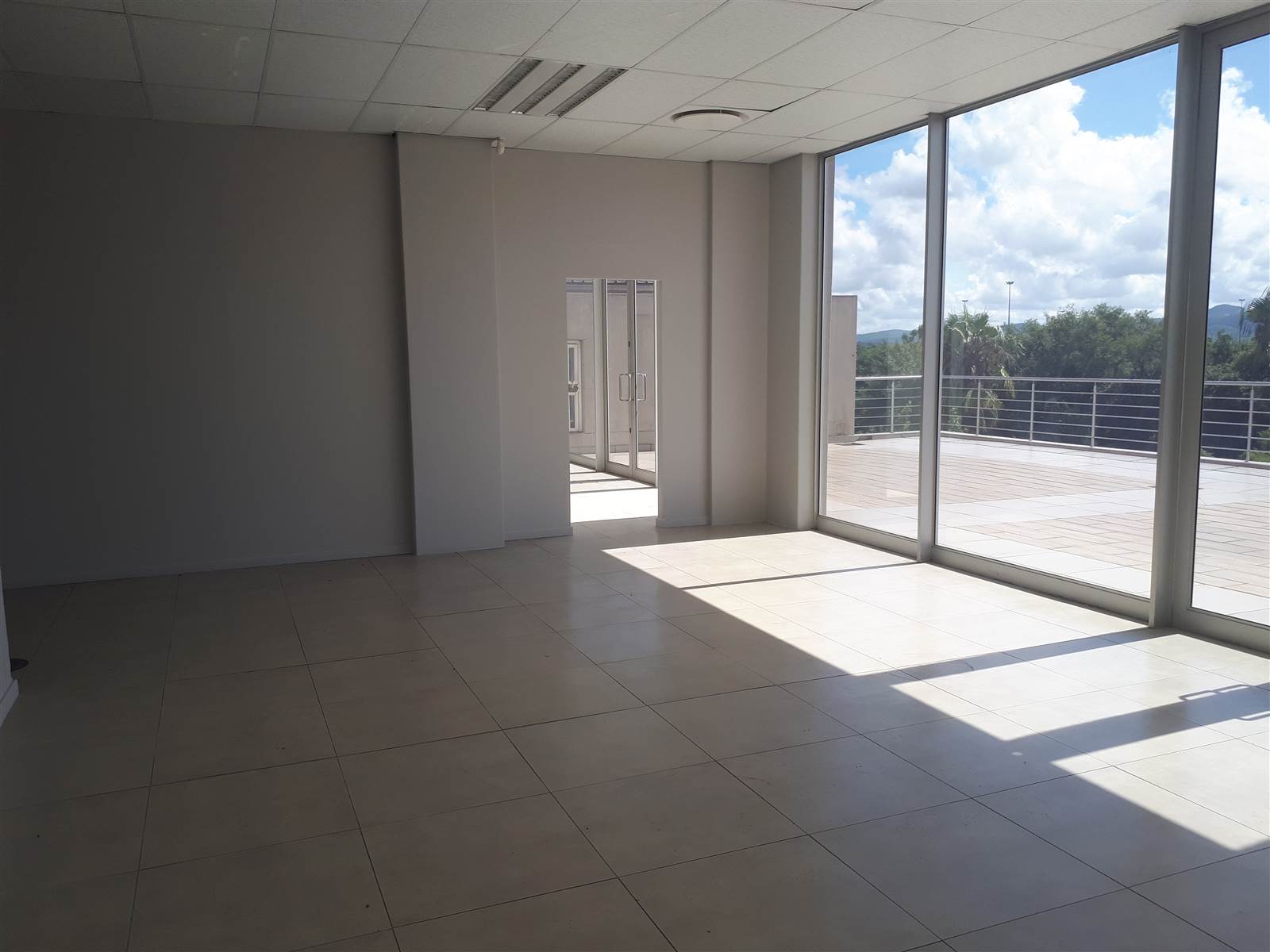 470  m² Commercial space in Nelspruit photo number 4