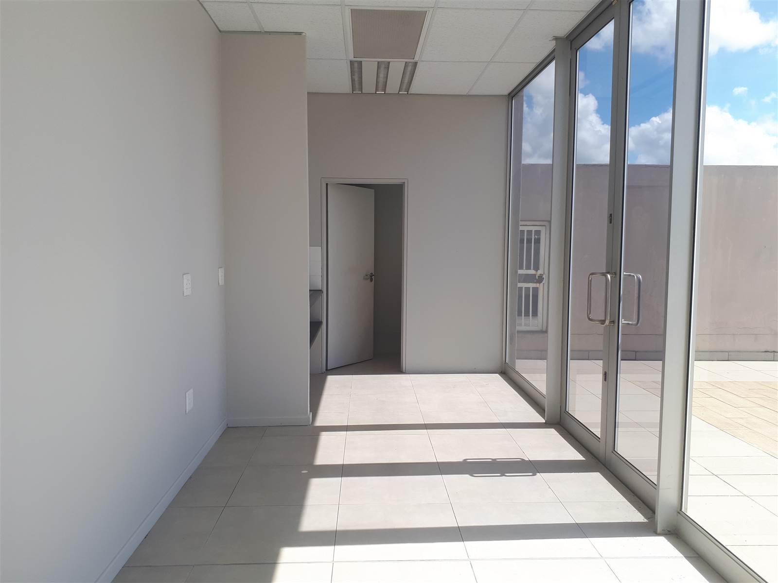 470  m² Commercial space in Nelspruit photo number 5