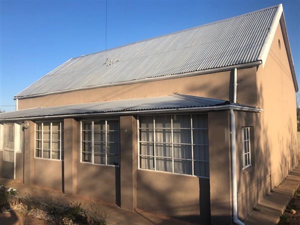 3 Bed House in Ladismith