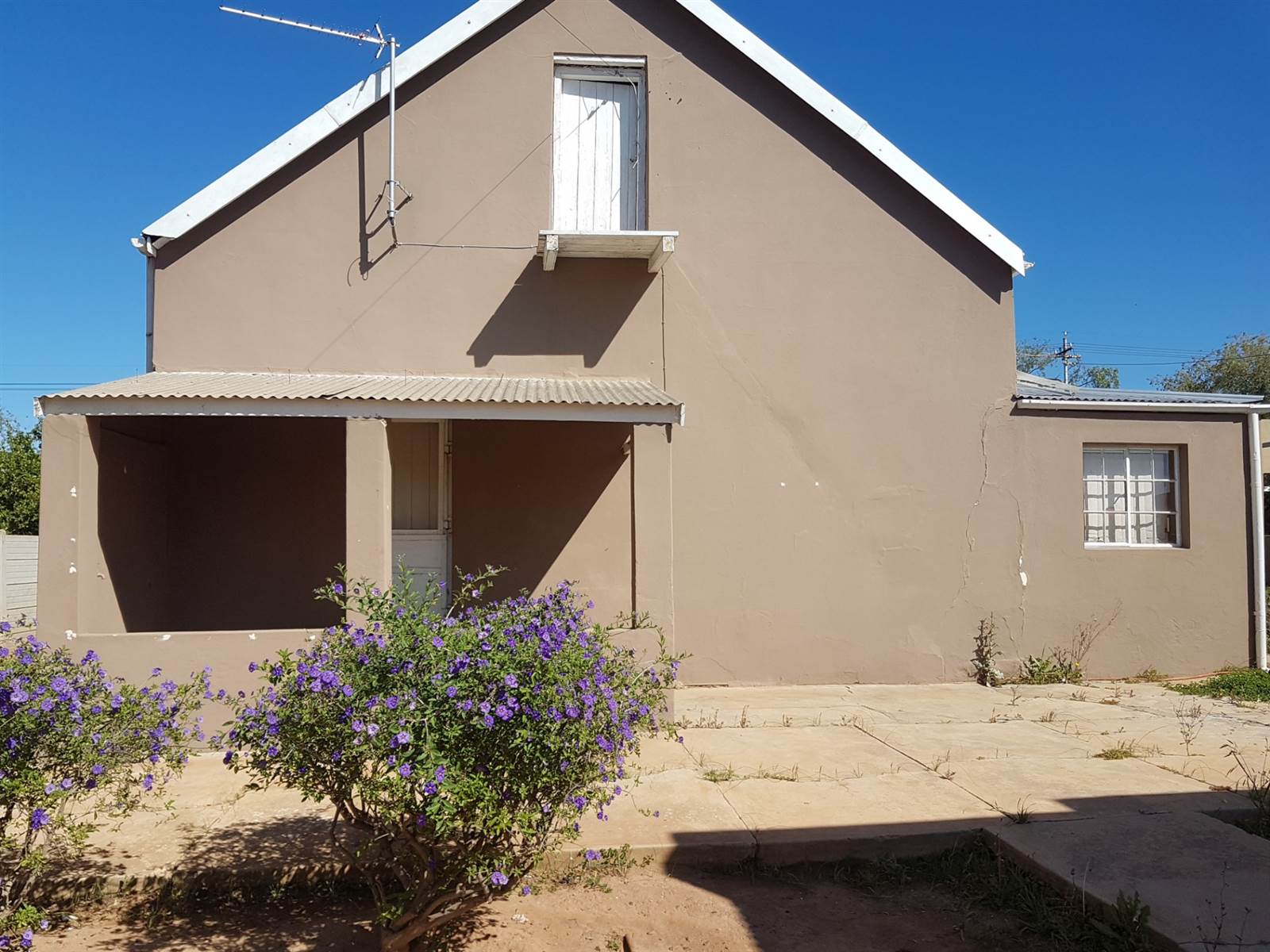 3 Bed House in Ladismith photo number 13