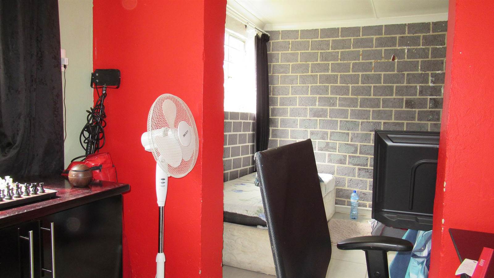 2 Bed House in Turffontein photo number 19