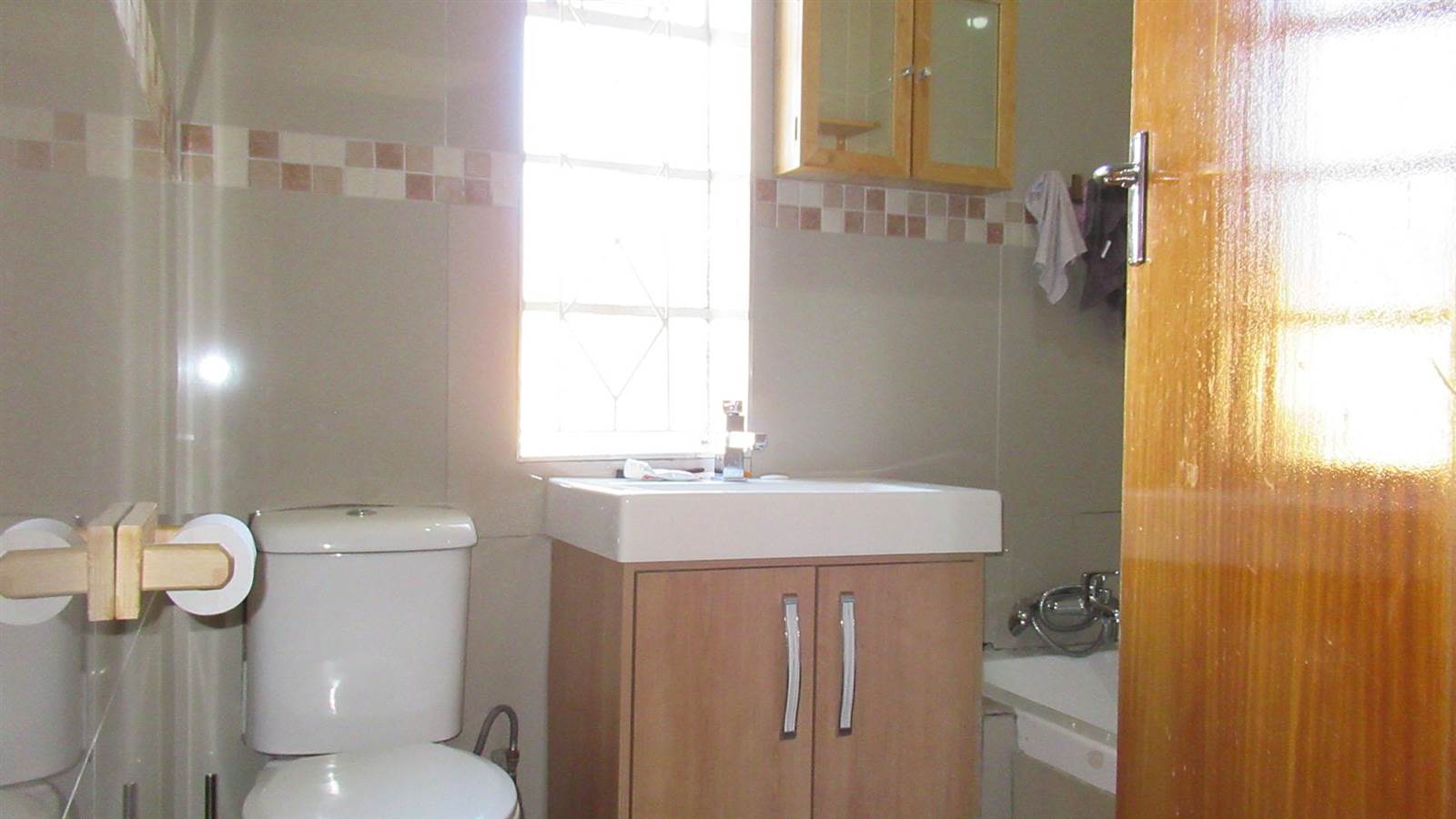 2 Bed House in Turffontein photo number 27