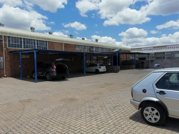 800  m² Industrial space in Rustenburg Central photo number 16