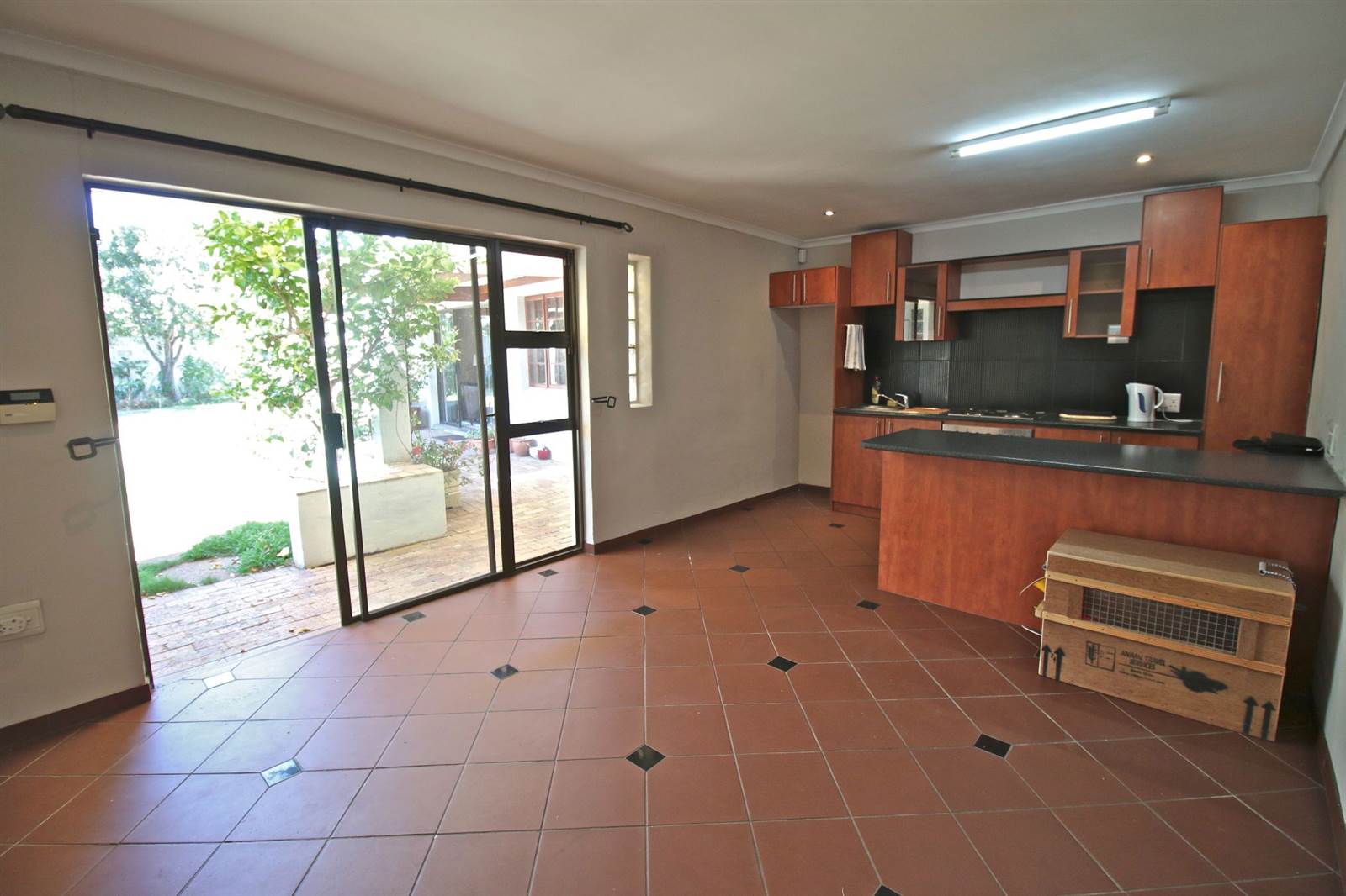3 Bed House in Edgemead photo number 20
