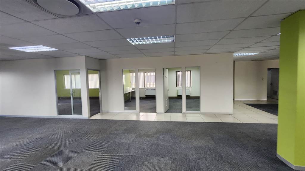815  m² Commercial space in Centurion CBD photo number 16