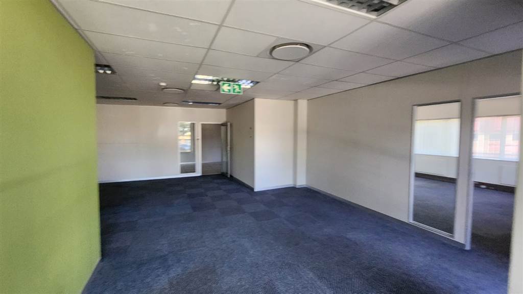815  m² Commercial space in Centurion CBD photo number 11