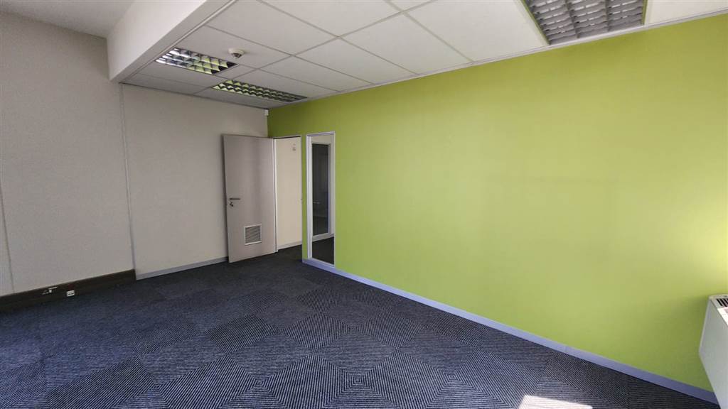 815  m² Commercial space in Centurion CBD photo number 5
