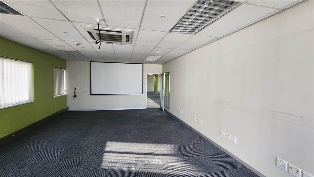 815  m² Commercial space in Centurion CBD photo number 13