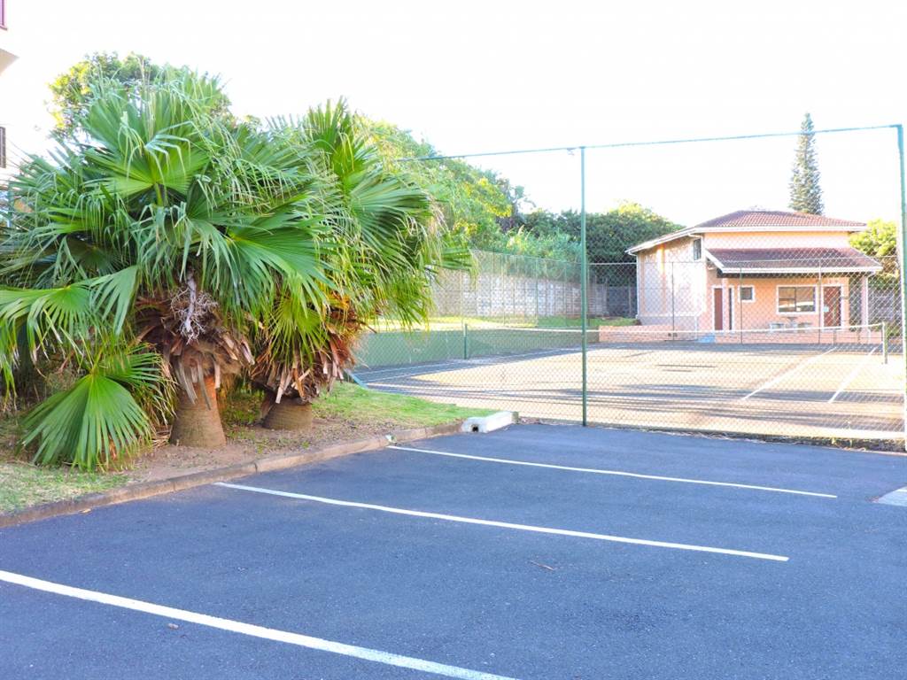 2 Bed Apartment in Shelly Beach photo number 24