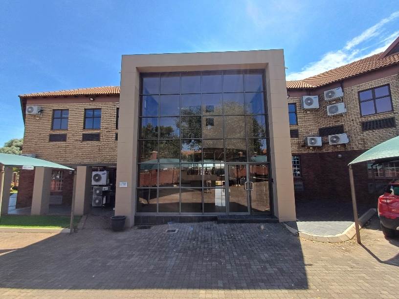 300  m² Commercial space in Highveld Techno Park photo number 6