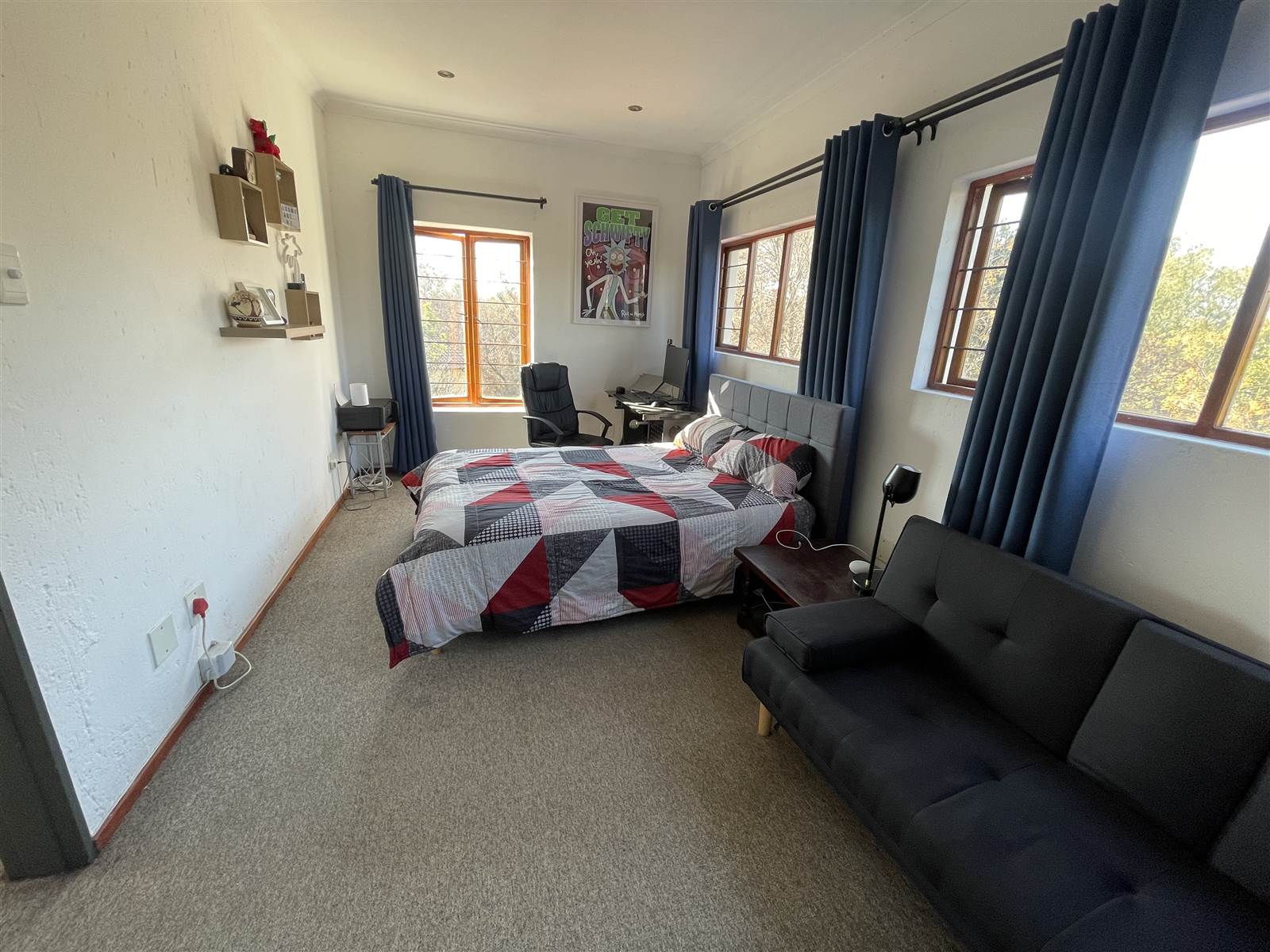 4 Bed Apartment in Sunninghill photo number 20
