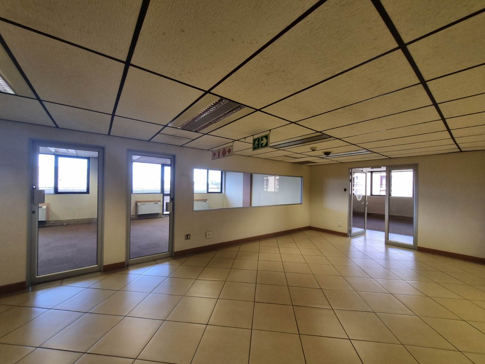 2300  m² Commercial space in Hatfield photo number 18