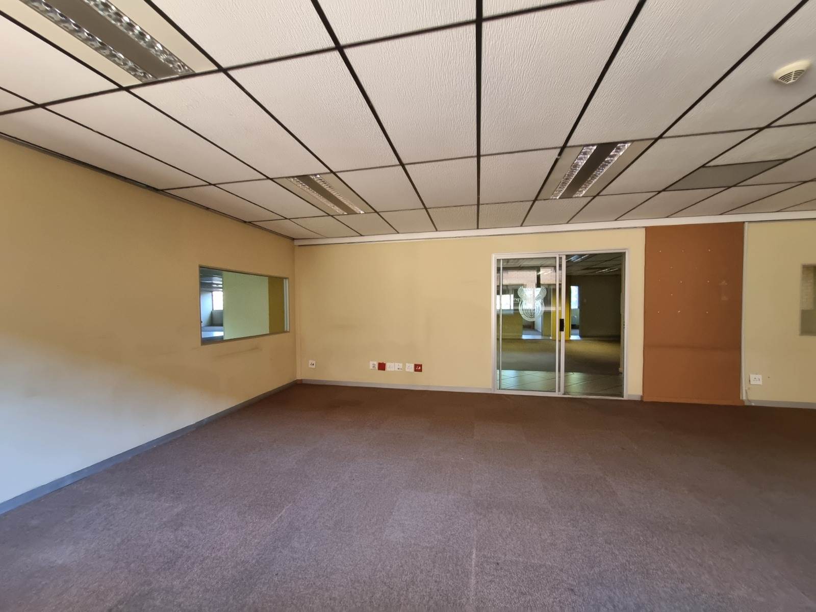 2300  m² Commercial space in Hatfield photo number 14