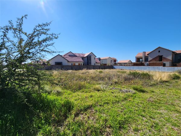 768 m² Land available in Wild Olive Estate