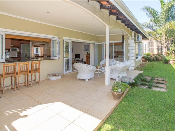 2 Bedroom Townhouse 2 Bedroom Townhouse