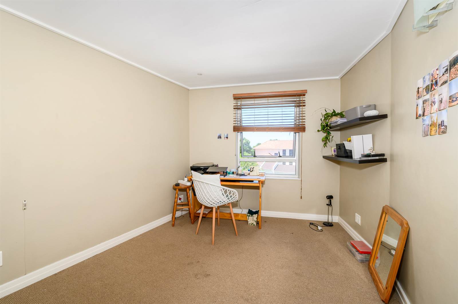 2 Bed Apartment in Walmer photo number 18