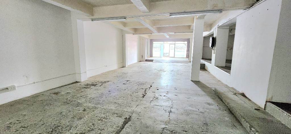 250  m² Retail Space in Morningside photo number 1