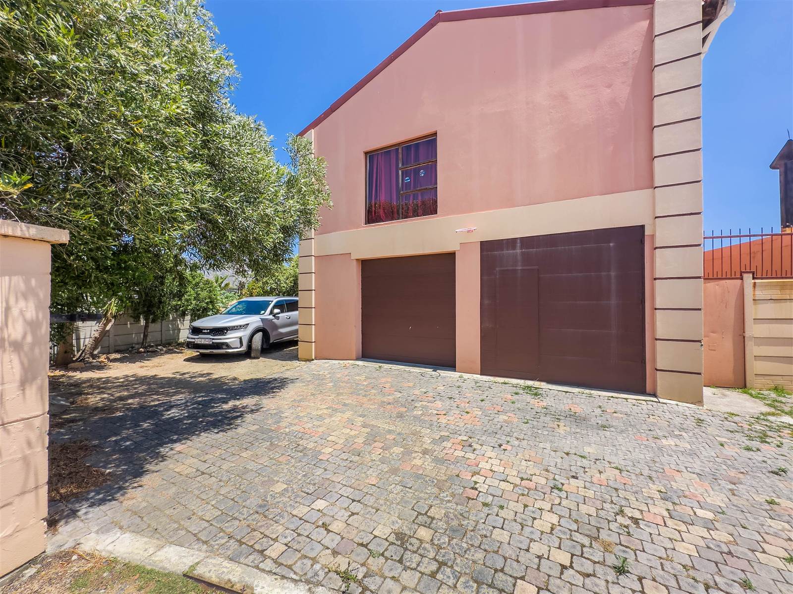 4 Bed House in Gordons Bay Central photo number 23