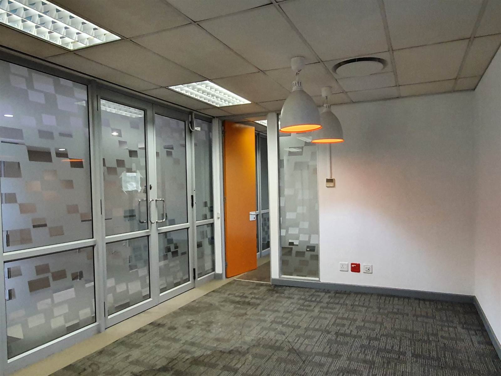 320  m² Commercial space in Fourways photo number 5