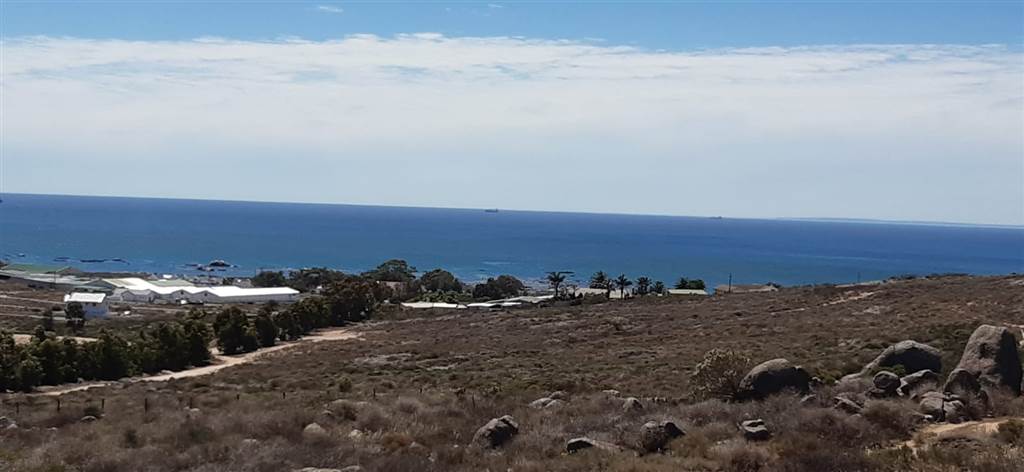 453 m² Land available in St Helena Views photo number 4
