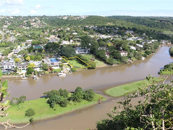 1 128 m² Land