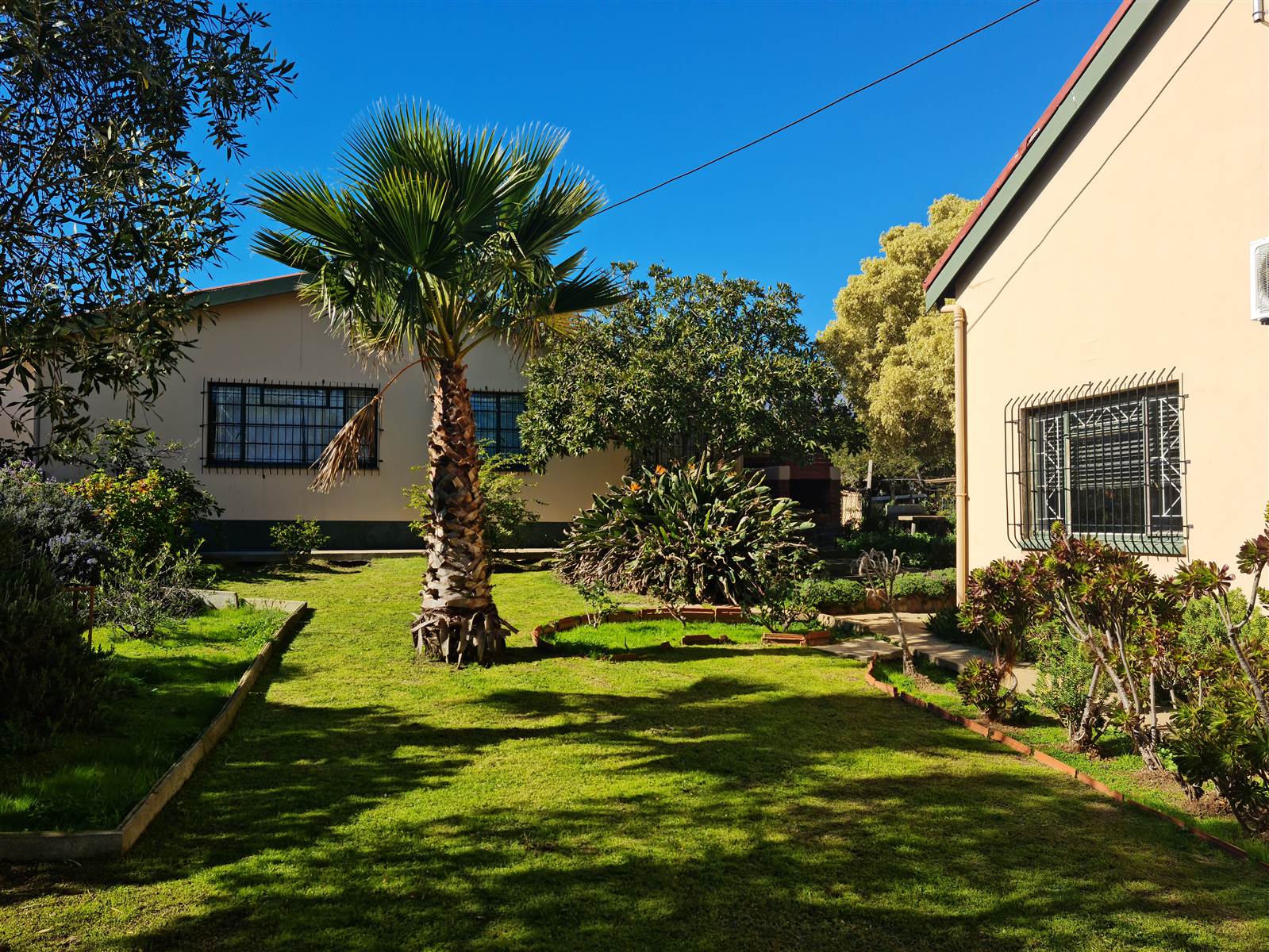 4 Bed House in Tulbagh photo number 1
