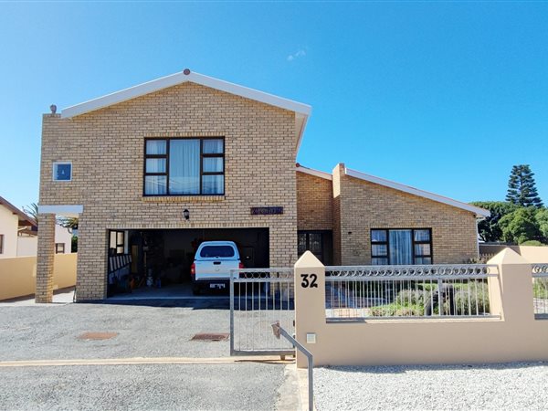 4 Bed House in Franskraal