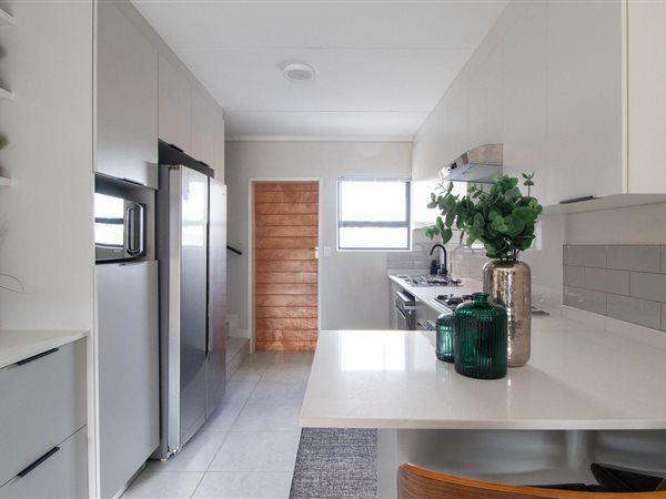 3 Bedroom Townhouse 3 Bedroom Townhouse