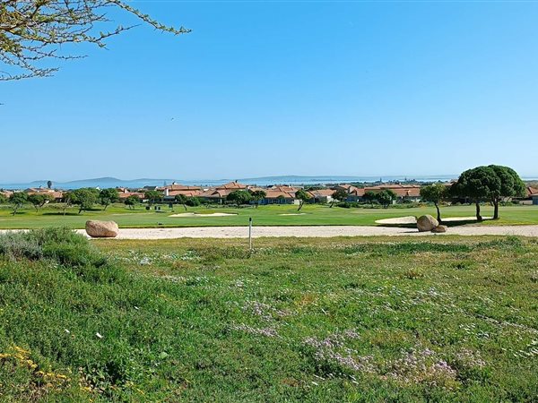 748 m² Land available in Langebaan Country Estate