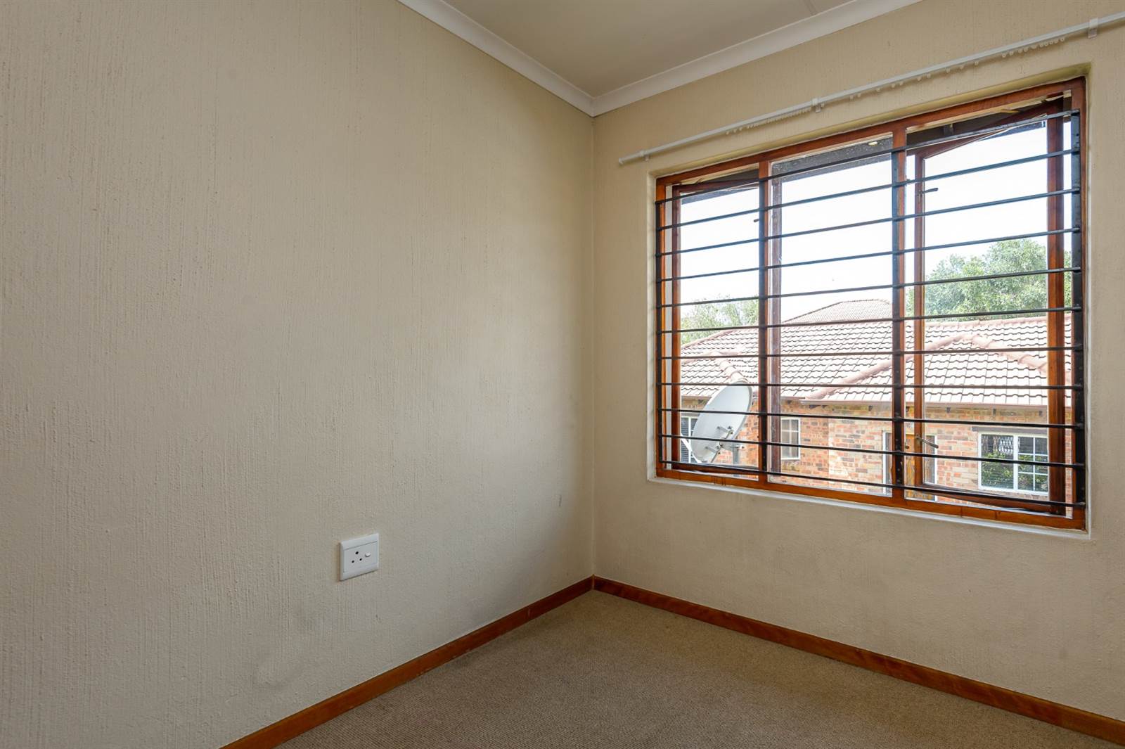 3 Bed Townhouse in Radiokop photo number 18