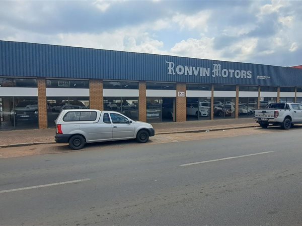1100  m² Commercial space in Middelburg Central