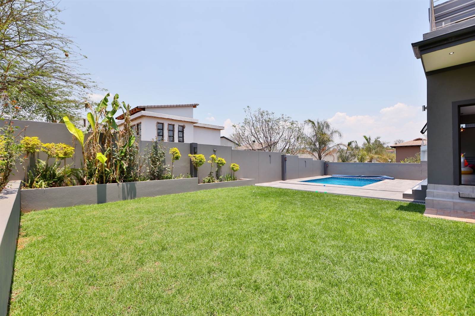 5 Bed House in Kyalami photo number 13
