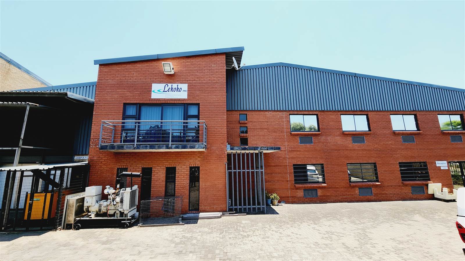 846  m² Industrial space in North Riding photo number 2