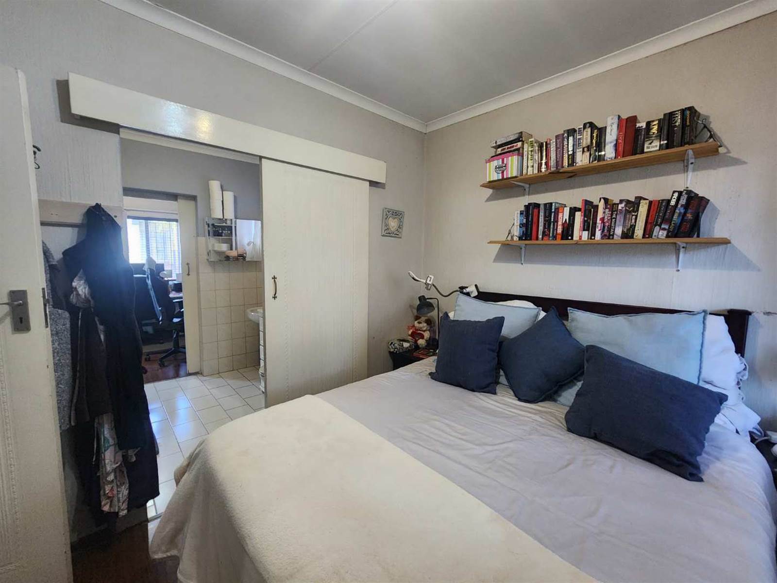 2 Bed Apartment in Erasmuskloof photo number 20