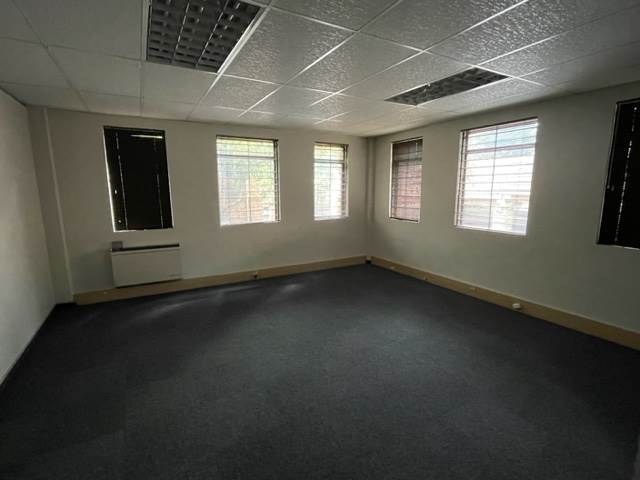 183  m² Commercial space in Lyttelton photo number 9