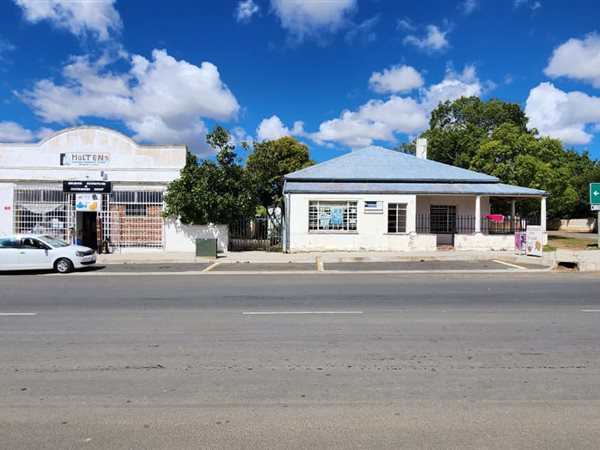 400  m² Commercial space in Molteno