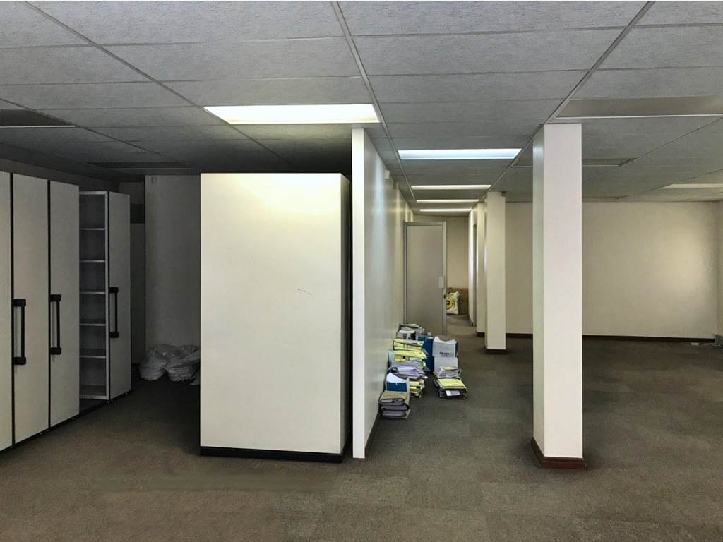 240  m² Office Space in Bedfordview photo number 7