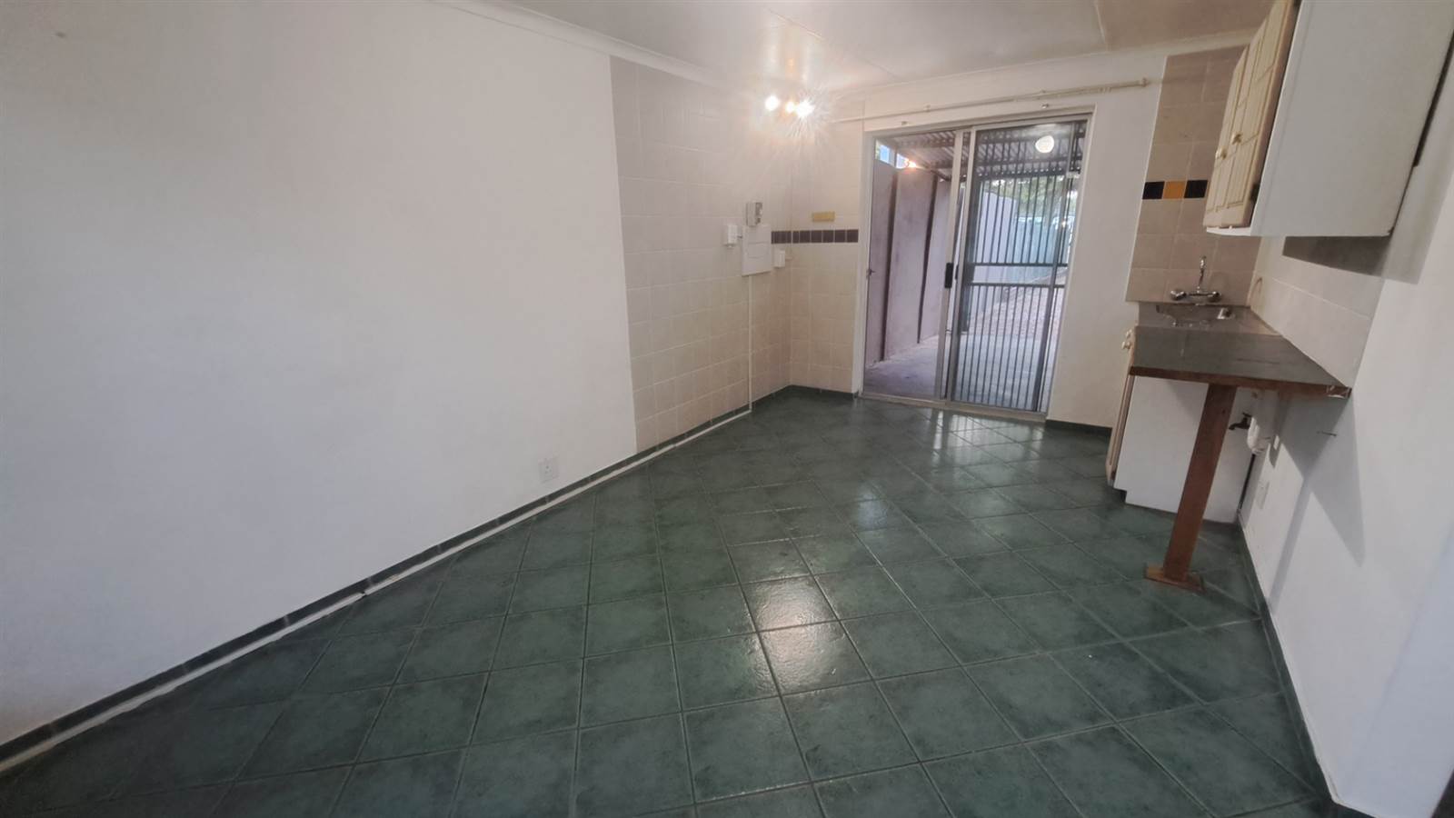 2 Bed House in Rietfontein photo number 26