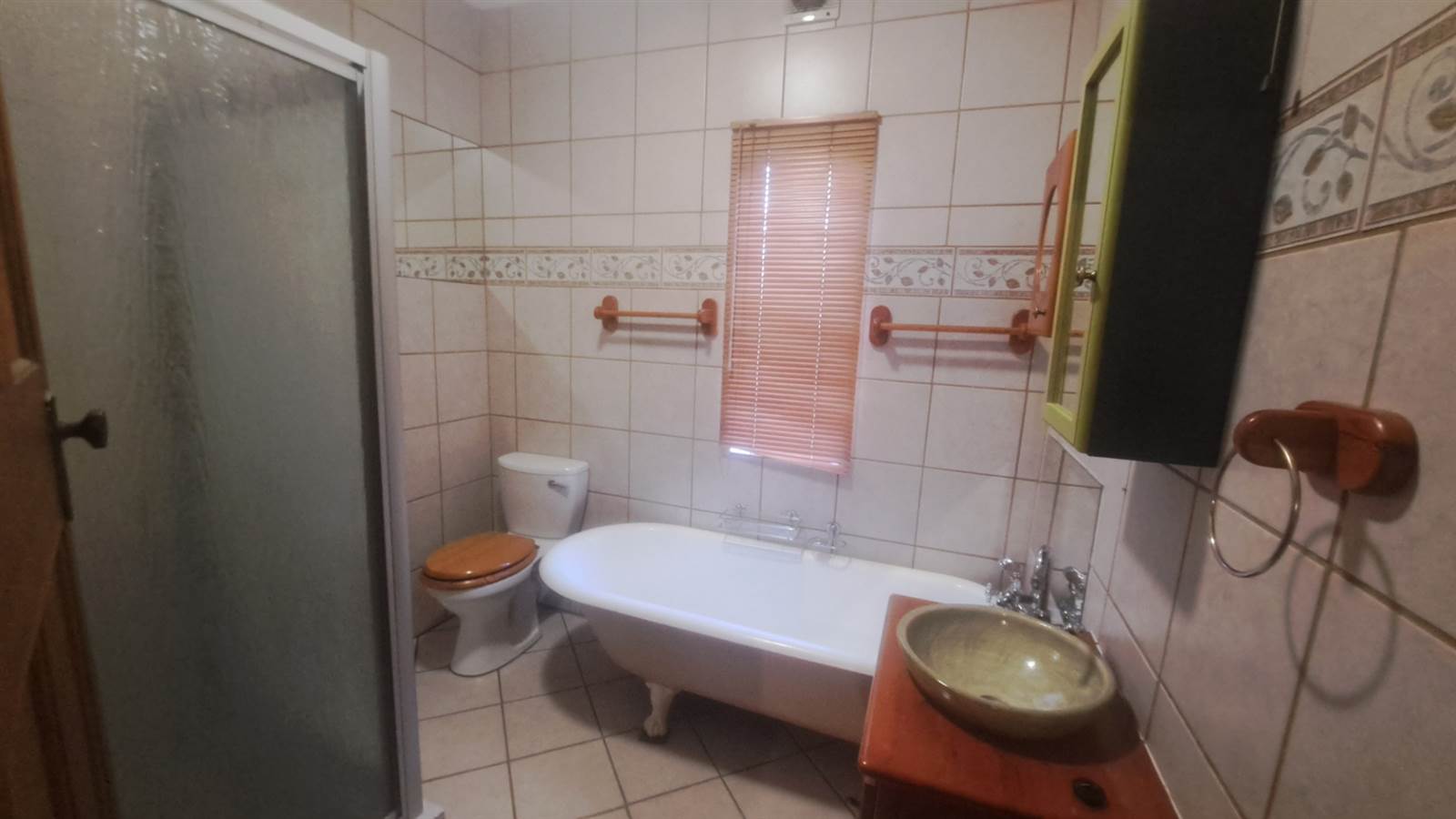 2 Bed House in Rietfontein photo number 17