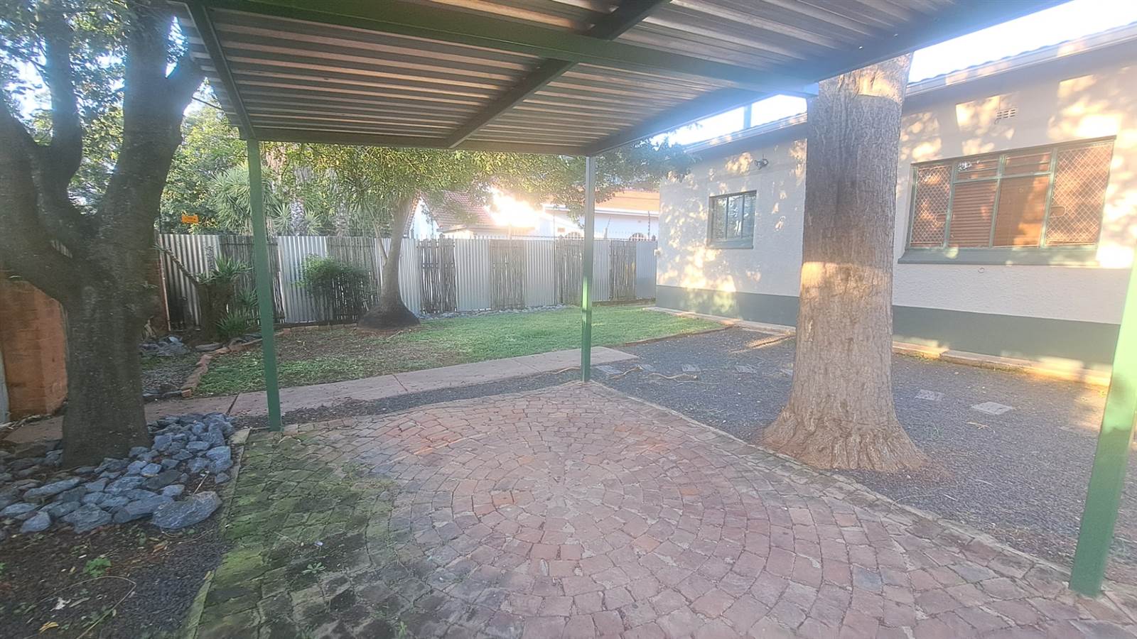 2 Bed House in Rietfontein photo number 2