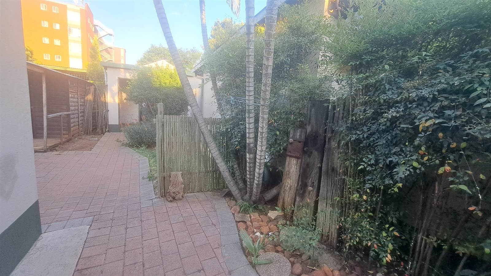 2 Bed House in Rietfontein photo number 4