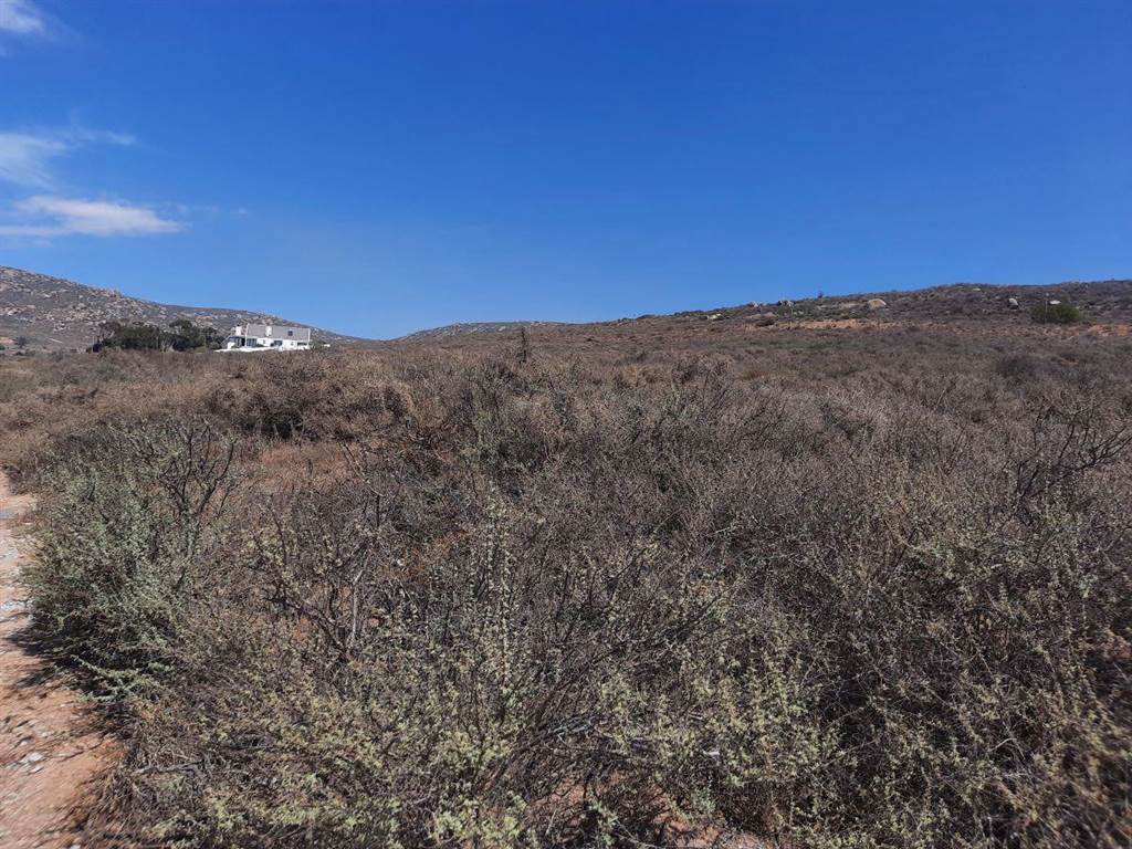 872 m² Land available in Britannica Heights photo number 10