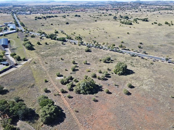 2.5 ha Land