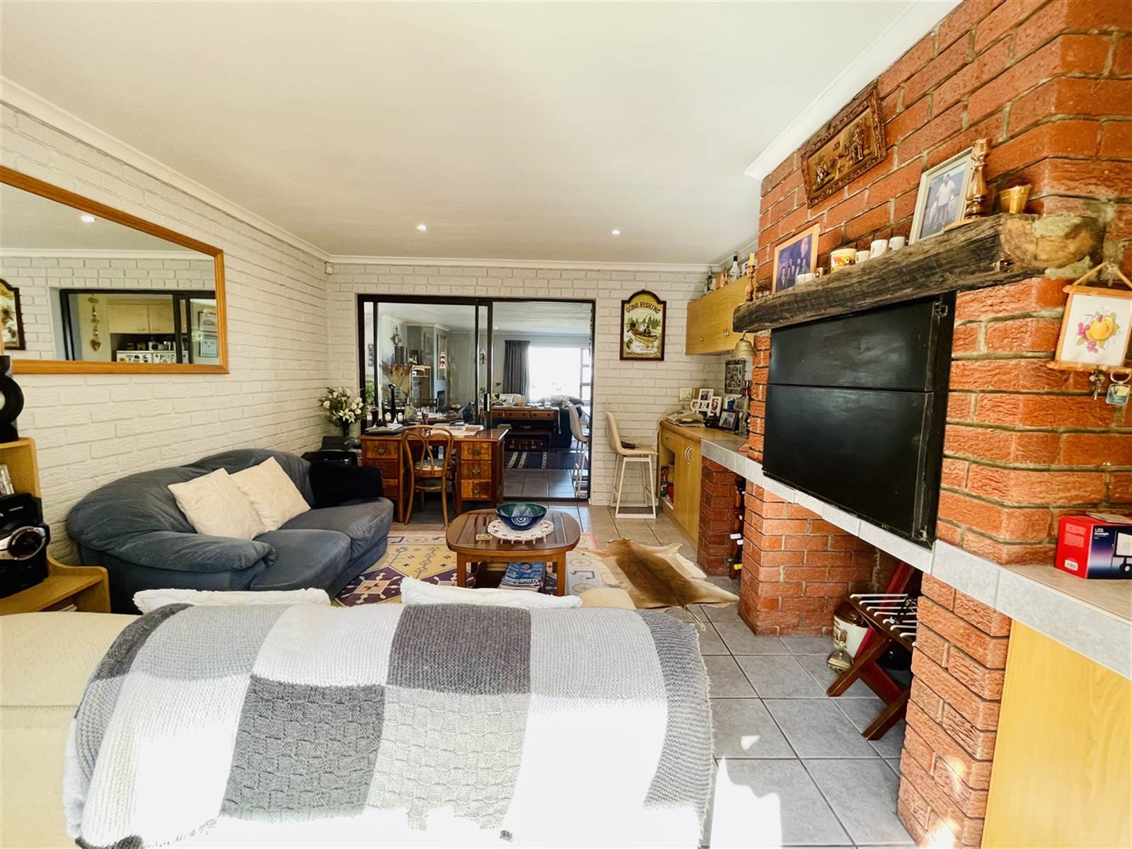 4 Bed House in Northcliff photo number 17