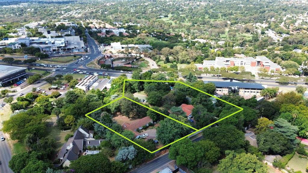 8222 m² Land available in Bryanston photo number 1