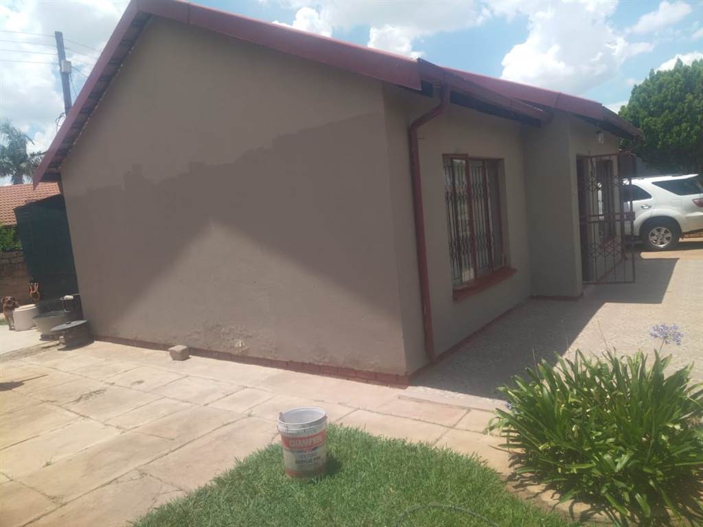 2 Bed House in Temba photo number 23